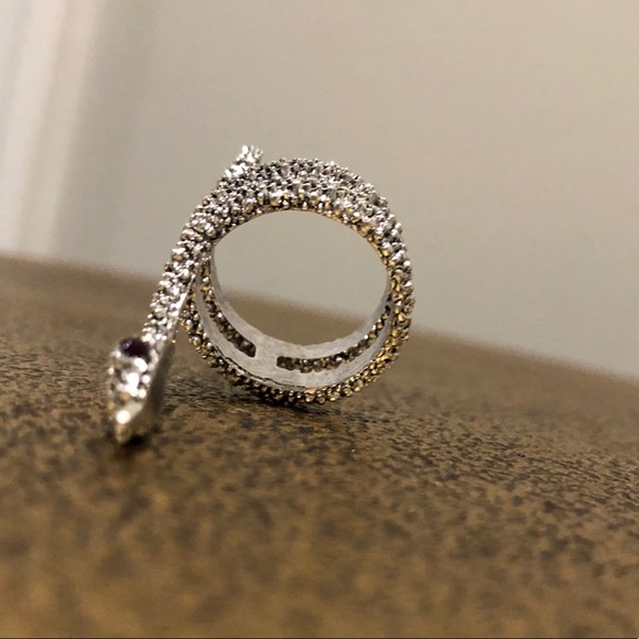 Snake Ring Silver Toned with Jewel Eyes NEW - Picture 7 of 8